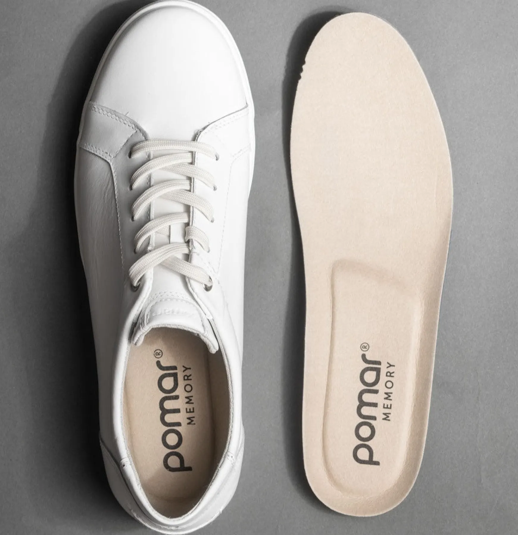 AHO Miesten sneakerit