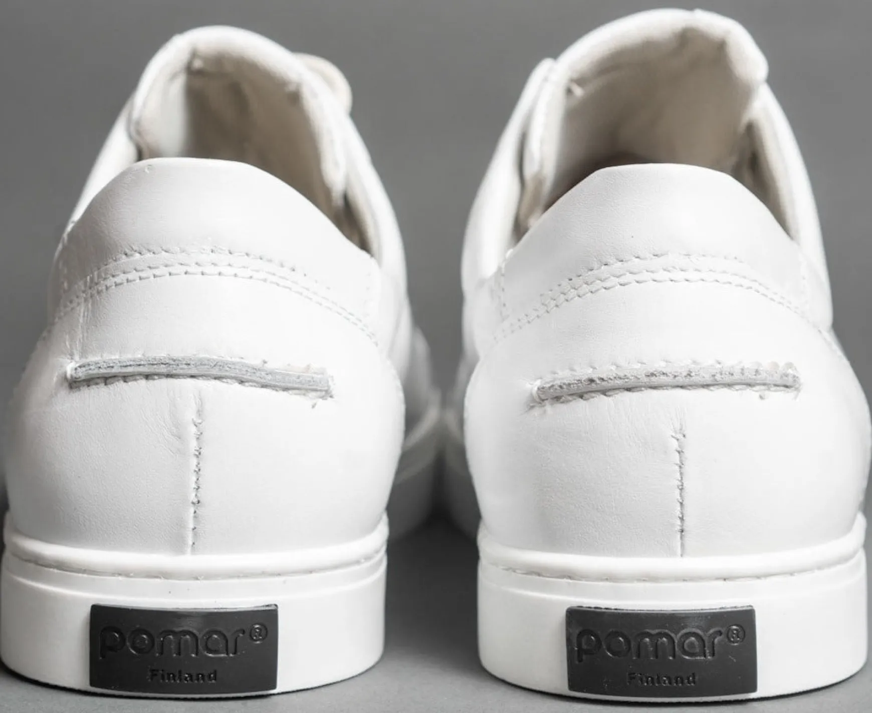 AHO Miesten sneakerit