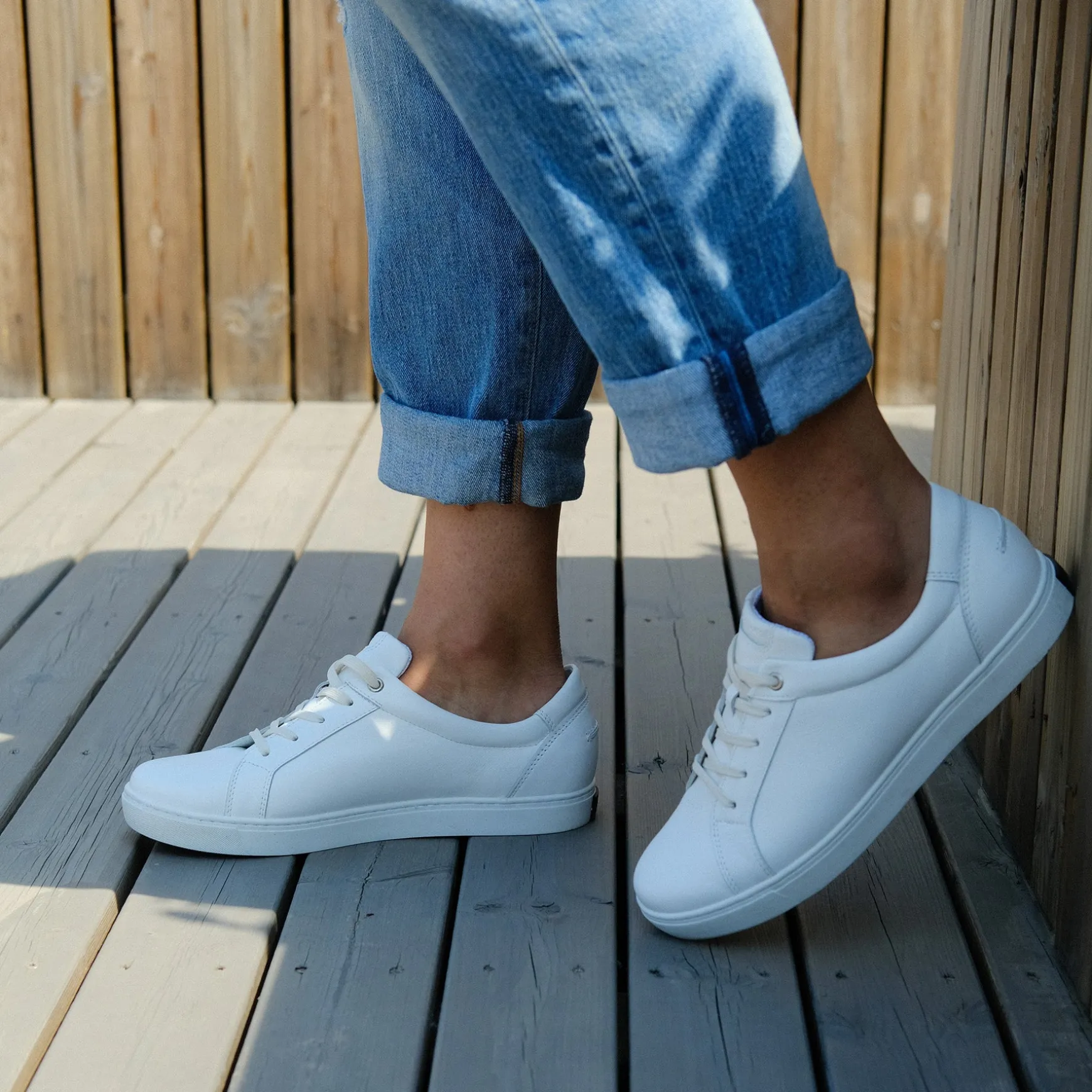 AHO Miesten sneakerit