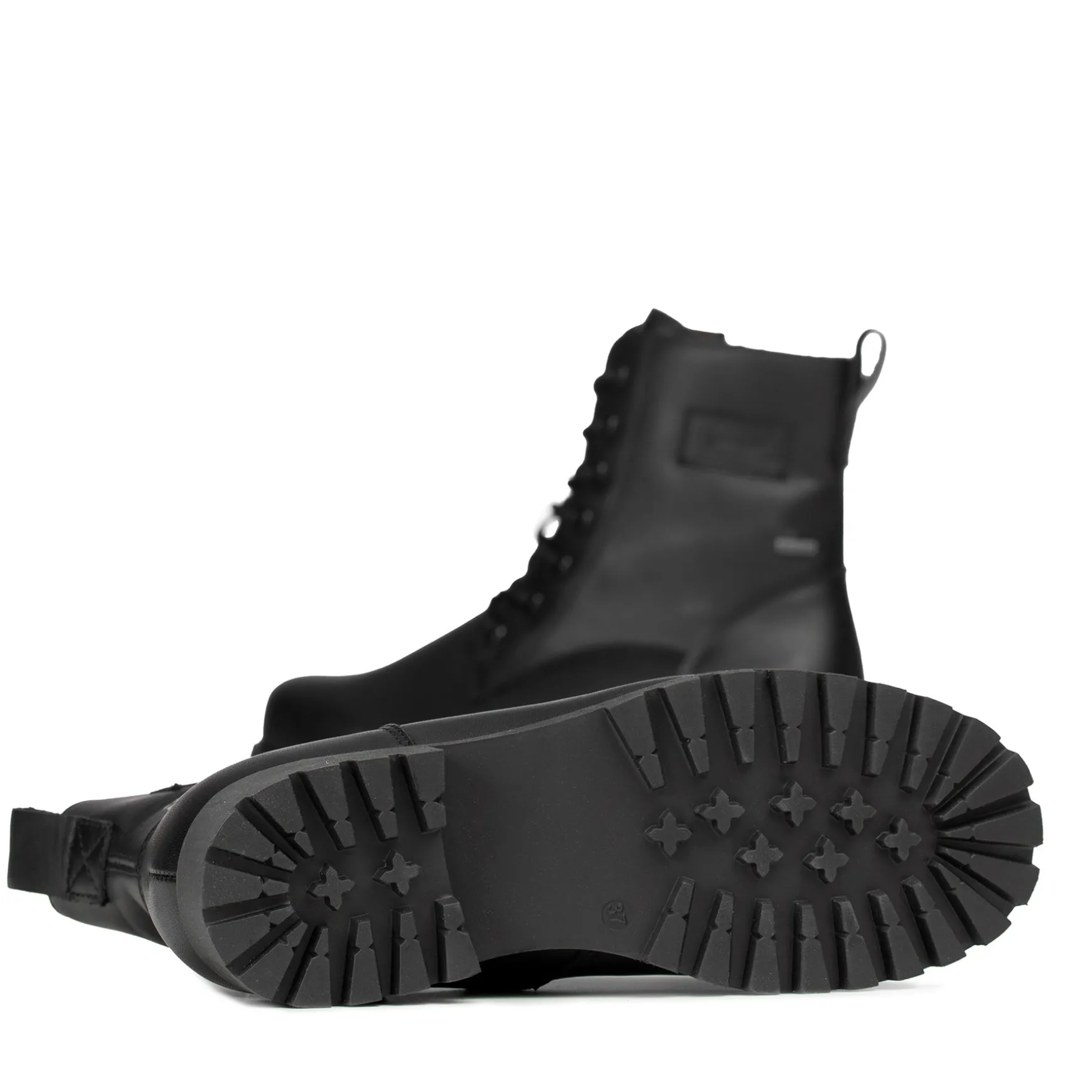 KUURA Naisten Pomar+ GORE-TEX® nilkkurit
