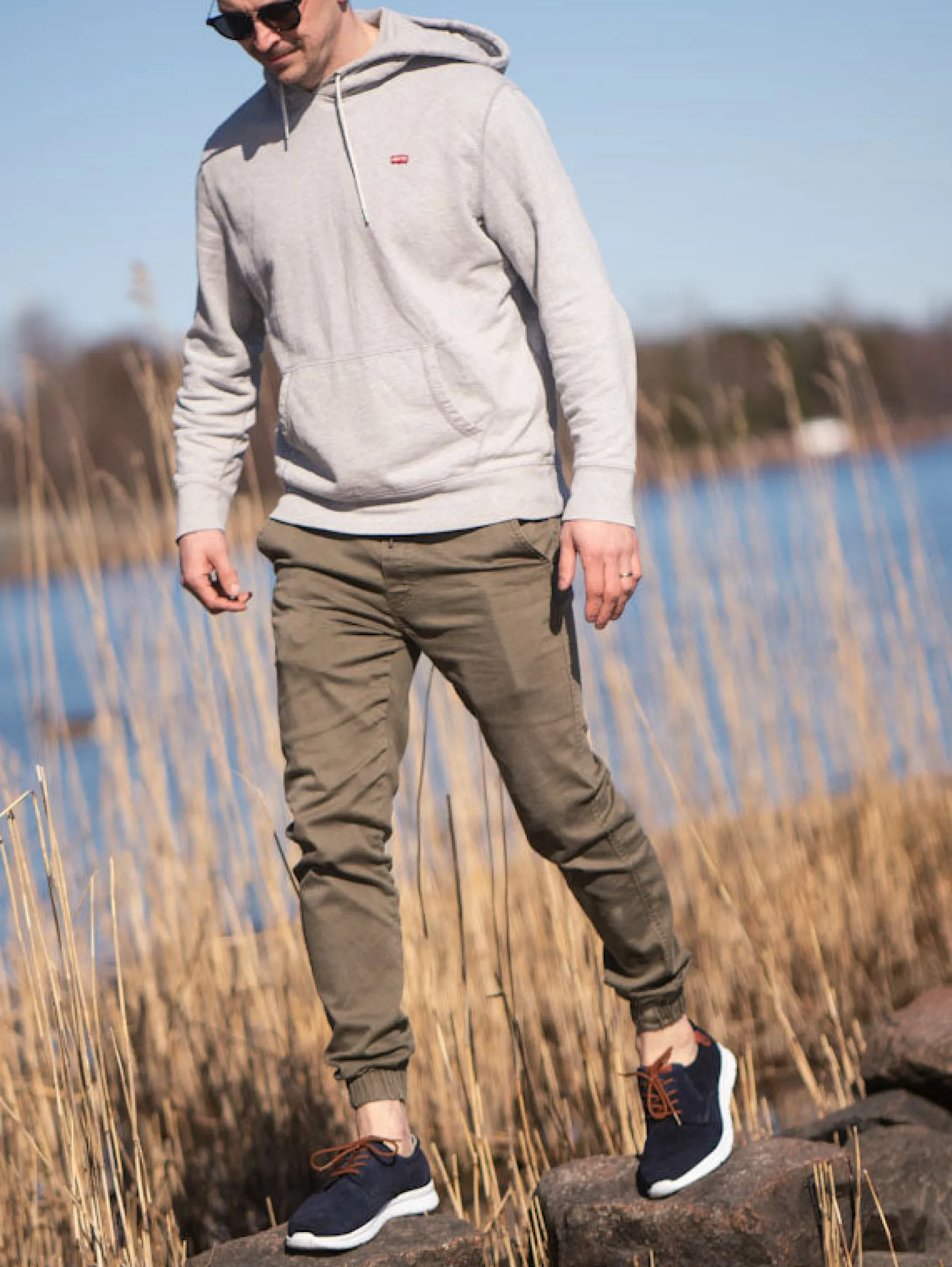 TIKKA Miesten mokkanahka sneakerit